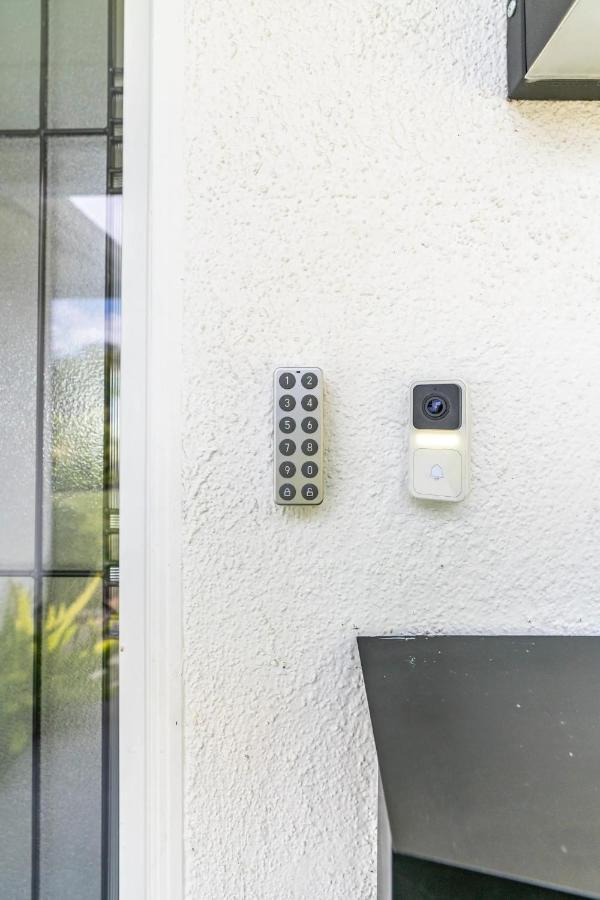 New Luxury Entertaining House With Pool Spa Sauna Tesla Charger Pets Los Angeles Exteriér fotografie